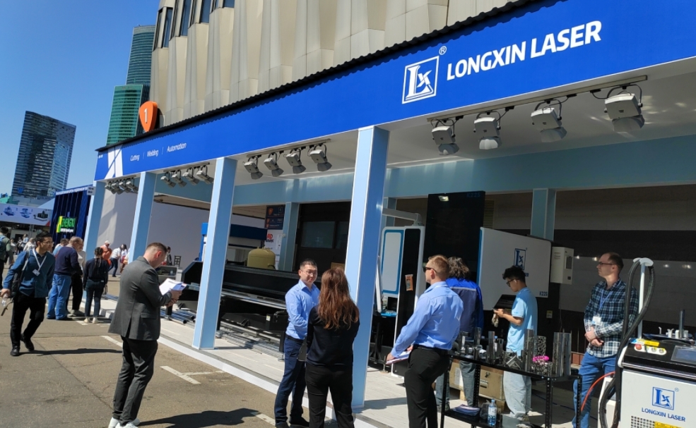全球亮相丨隆信激光五月步履鏗鏘，未來可期！