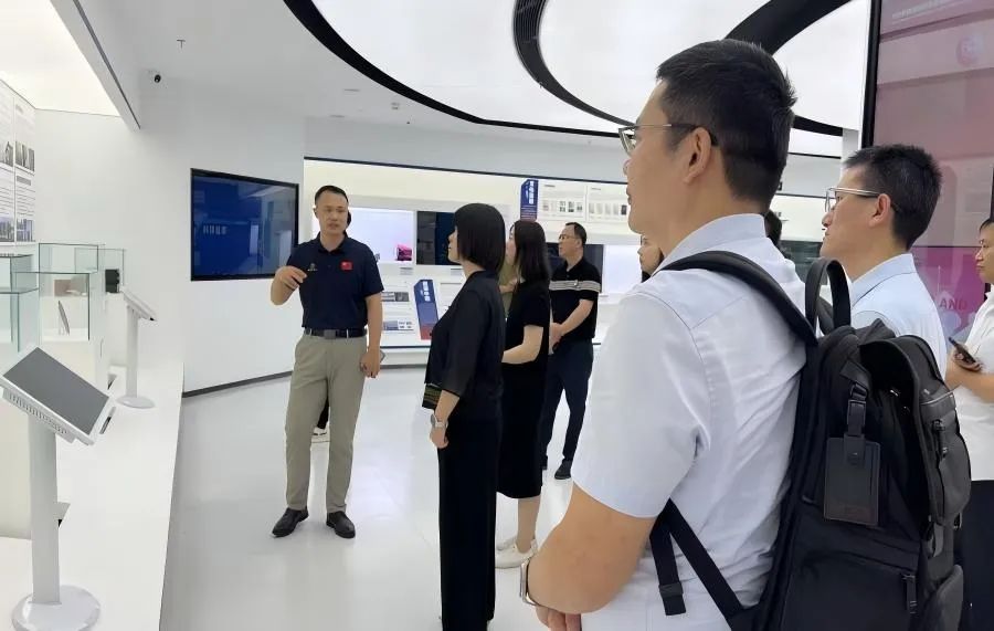 灣區(qū)產(chǎn)學(xué)研新動(dòng)態(tài)：隆信激光在哈工大（深圳）專場(chǎng)對(duì)接激光切割技術(shù)需求